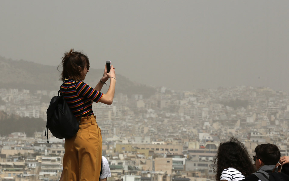 αυξημένες-συγκεντρώσεις-σκόνης-από-τ-2297514