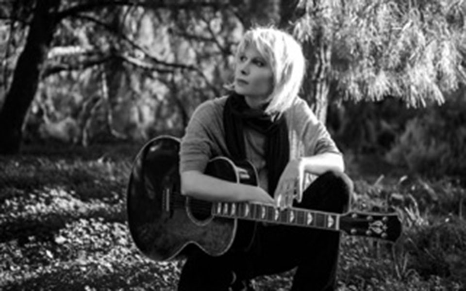 έλα-να-με-βρεις-η-κατερίνα-ντίνου-ε-2292664