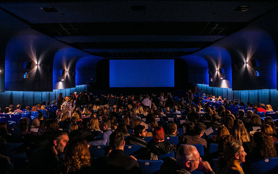 ελληνική-πρεμιέρα-της-ευνοούμενης-2297192