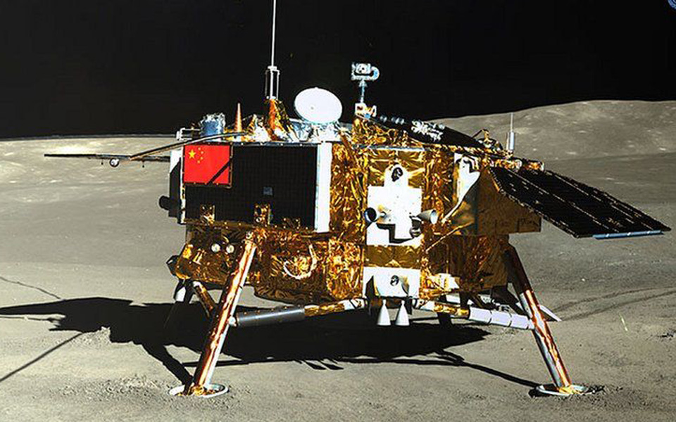 η-άκατος-change-4-και-το-ρόβερ-της-yutu-2-αλληλοφω-2293471