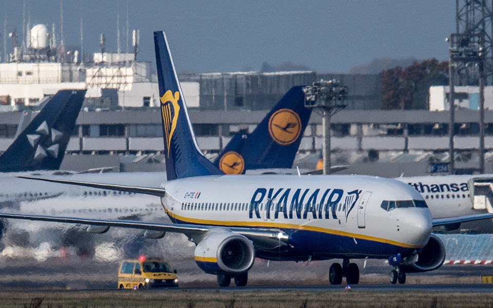 ryanair-τέλος-οι-πτήσεις-αθήνα-θεσσαλονίκ-2293909