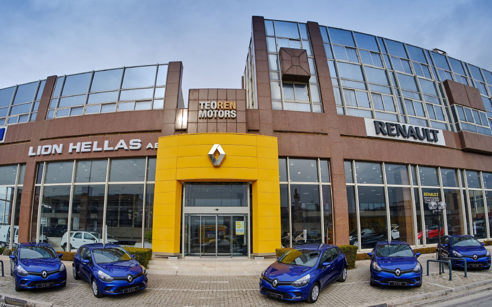 παράδοση-των-5-renault-clio-στους-νικητές-της-κλήρ-2293306