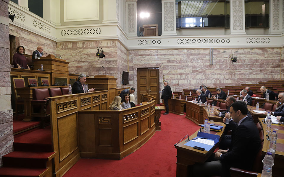 τέσσερις-μαύρες-τρύπες-βλέπει-η-νδ-σ-2295354