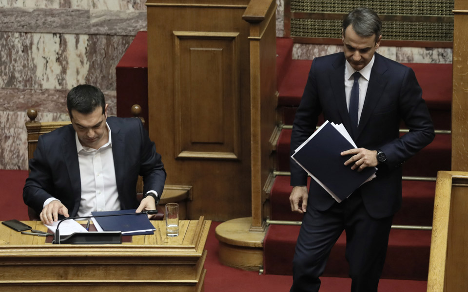 με-υψηλούς-τόνους-σε-προεκλογικό-φόντ-2294430