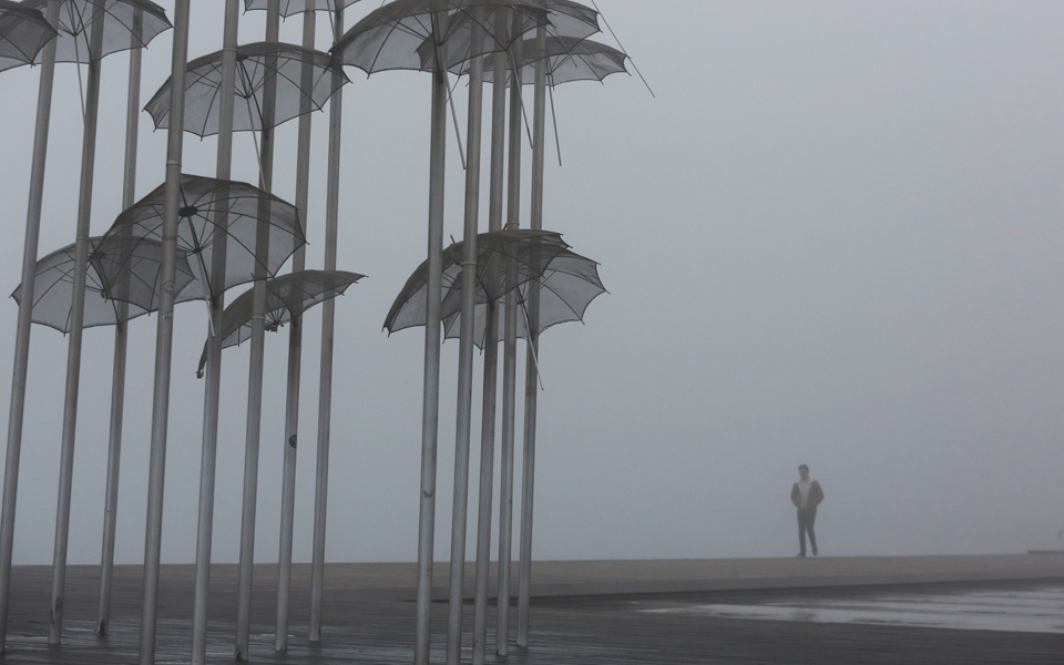 τοπίο-στην-ομίχλη-η-θεσσαλονίκη-φωτογ-2295141