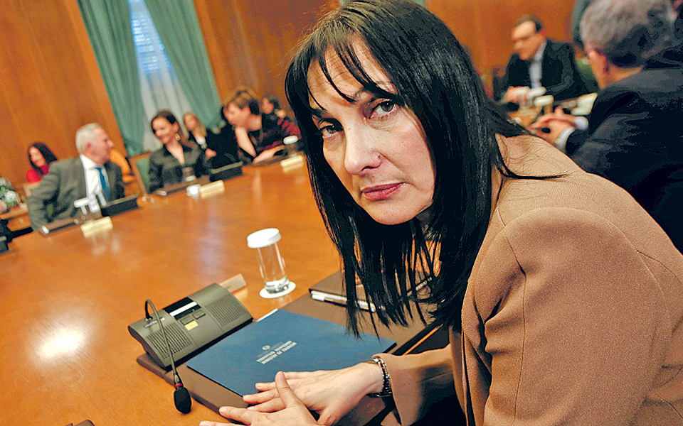 τι-αξία-έχουν-τα-λεφτά-2301222