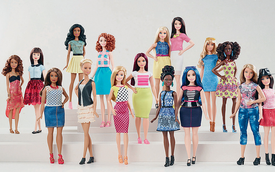 παραμένει-κούκλα-στα-60-της-2302587