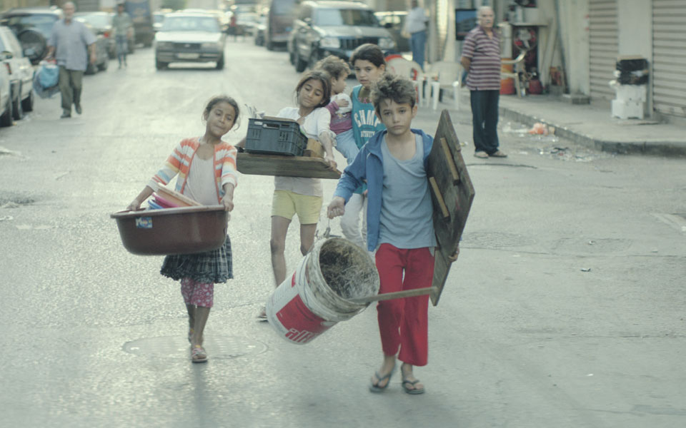 ενα-παιδί-μεγαλώνει-απότομα-2300254