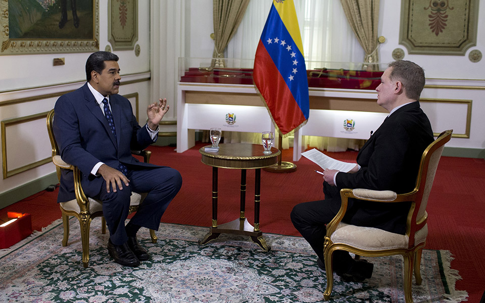 μαδούρο-στο-ap-ο-υπεξ-μας-συναντήθηκε-μυ-2300103