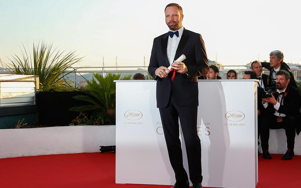 οι-7-902-καταξιωμένοι-που-αποφασίζουν-γ-2301044