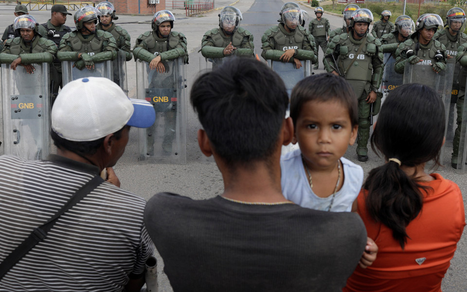 δύο-νεκροί-και-15-τραυματίες-από-πυρά-το-2301528