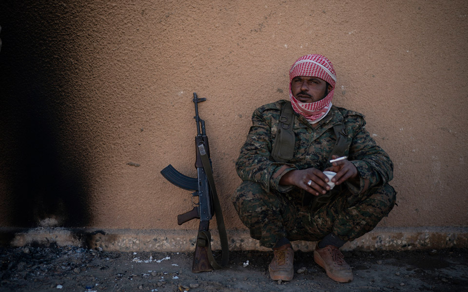 οηε-παγιδευμένες-υπό-τον-isis-200-οικογένειε-2300786