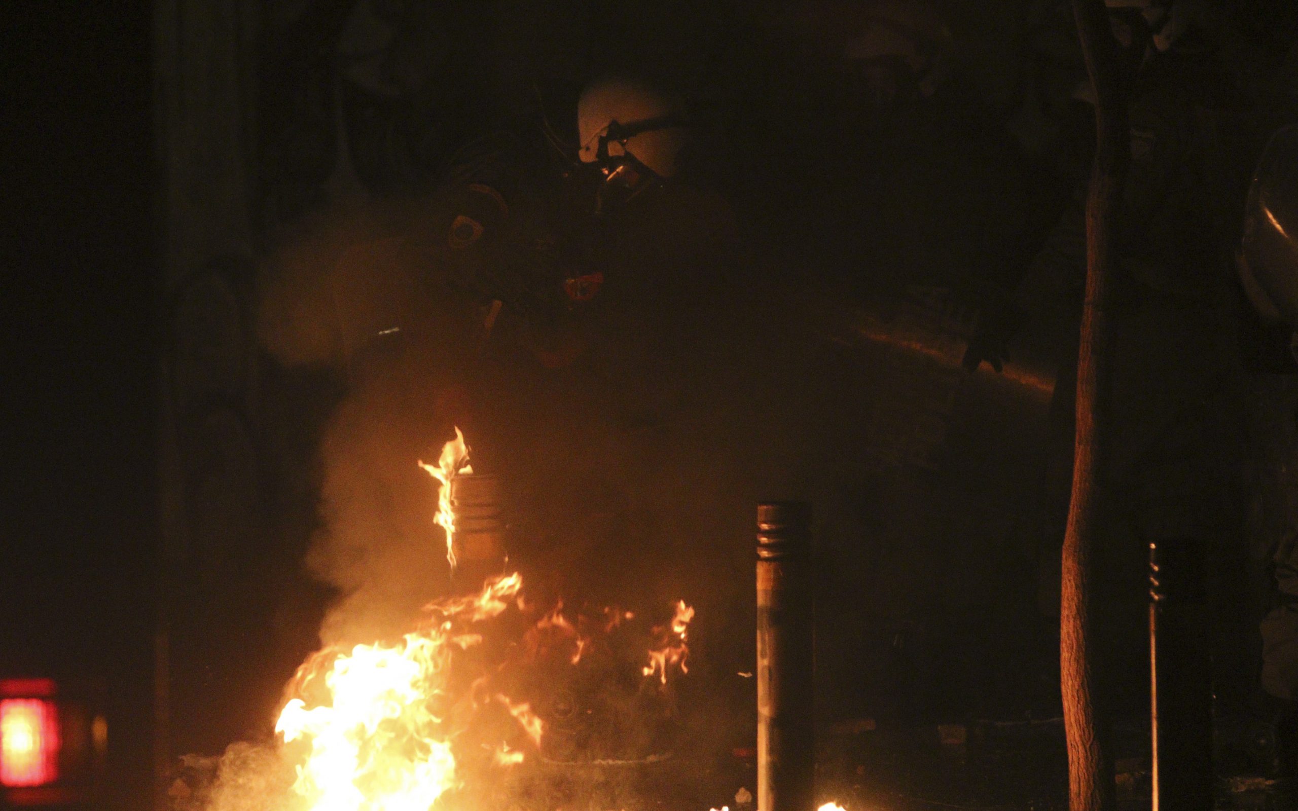 θεσσαλονίκη-επίθεση-με-βόμβες-μολότο-2297953