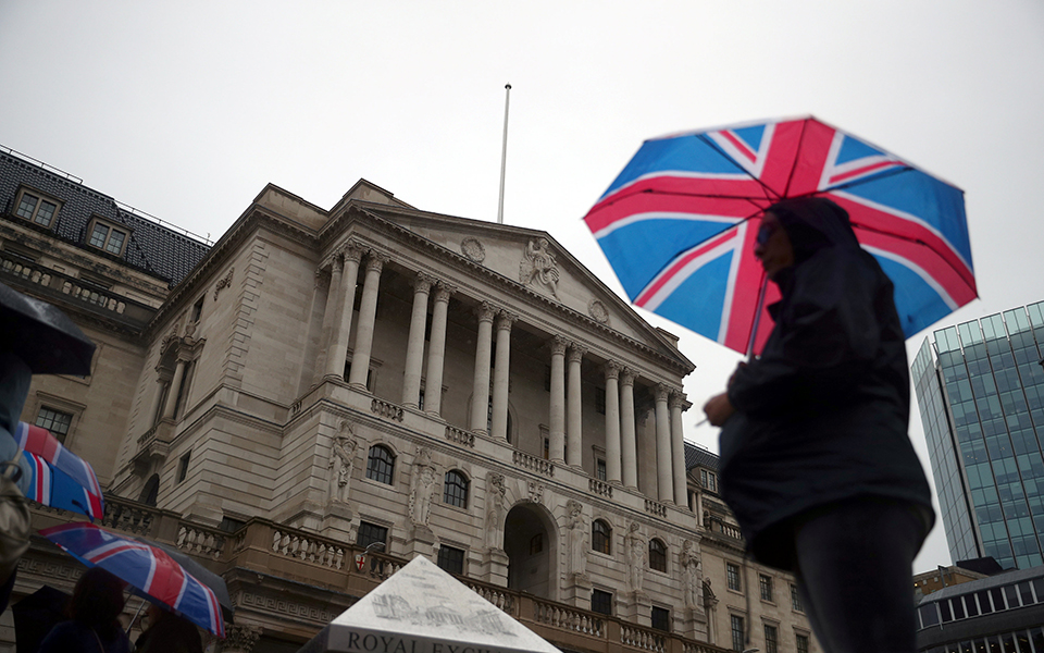 γραμμή-ανταλλαγής-νομισμάτων-εκτ-2303564