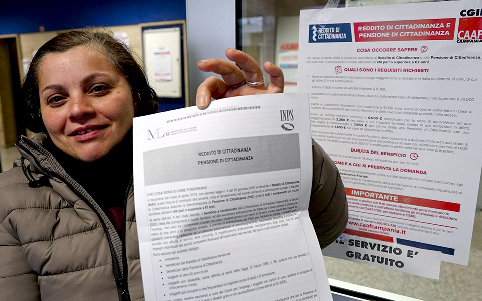 επίδομα-πολίτη-σε-27-εκατ-ιταλούς-από-2303686