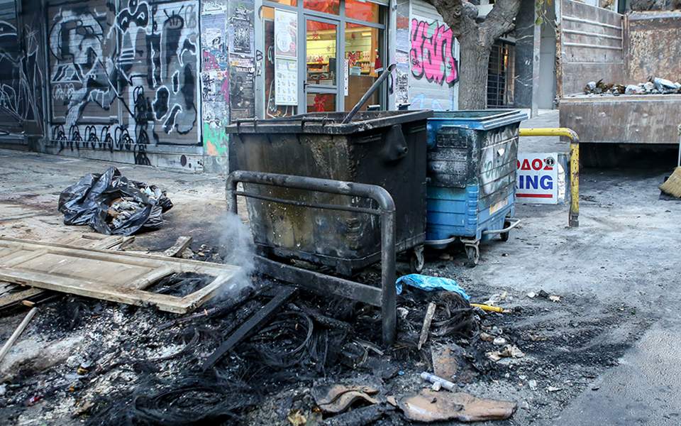 οι-θεατράνθρωποι-των-εξαρχείων-επιμέ-2306890