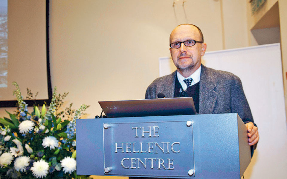 το-μνημείο-του-θρασύλλου-στον-ίσκιο-το-2306446