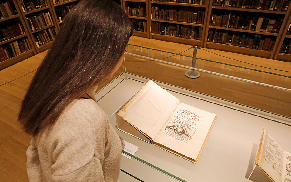 εκθεση-στα-ίχνη-του-ηomo-universalis-2304779