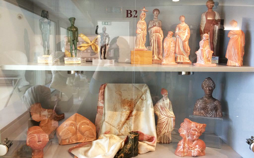 προσπάθεια-αναβάθμισης-των-πωλητηρί-2305845