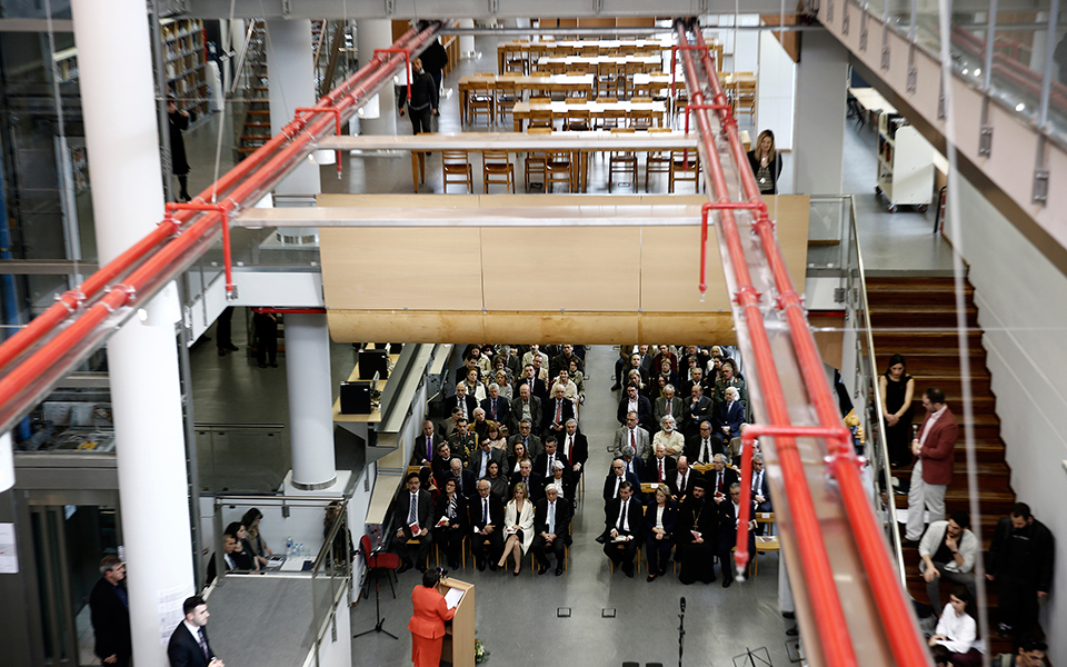 ο-πρόεδρος-της-δημοκρατίας-μιλάει-για-2306412