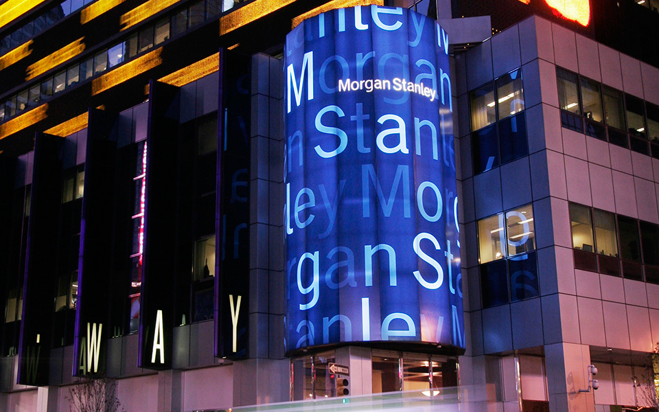 μεγάλο-ενδιαφέρον-από-ξένα-funds-για-τις-τρ-2306187