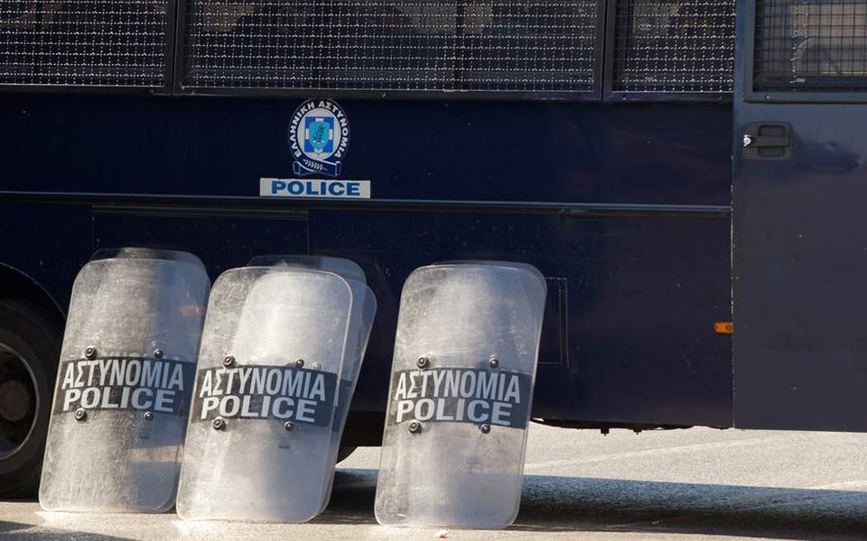 με-αναλογικό-σήμα-οι-επικοινωνίες-της-2307047