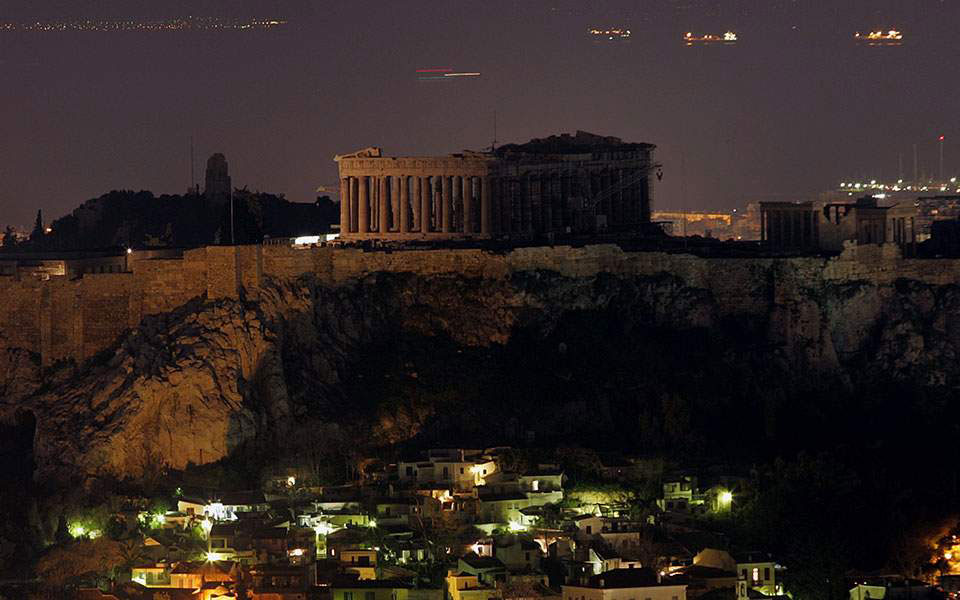 συσκότιση-το-βράδυ-του-σαββάτου-για-60-λ-2307331