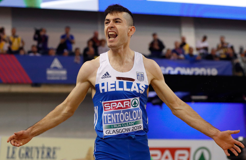 aλμα-από-χρυσάφι-για-τον-μίλτο-τεντόγ-2303064