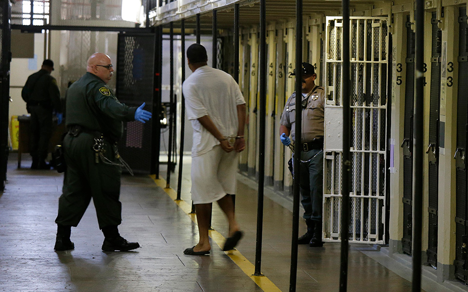 η-καλιφόρνια-κατήργησε-τη-θανατική-πο-2304674