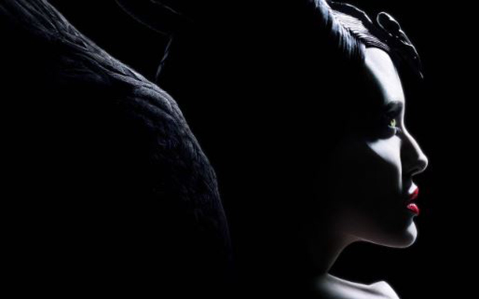 η-πρώτη-αφίσα-της-ατζελίνα-τζολί-στο-σί-2303651