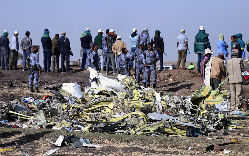αναστέλλουν-όλες-τις-πτήσεις-των-boeing-737-max-8-α-2304281