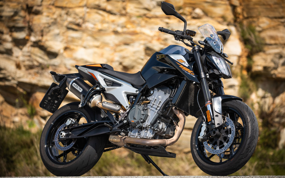 h-ktm-see-παρουσιάζει-μόνο-για-την-ελλάδα-το-ktm-790-du-2307939