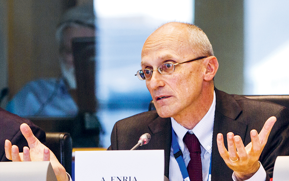 οροι-από-ssm-στη-συγχώνευση-deutsche-bank-με-commerzbank-2306138