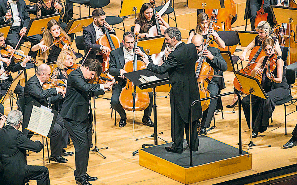 η-σύντομη-συνάντηση-του-χριστόπουλου-2307690