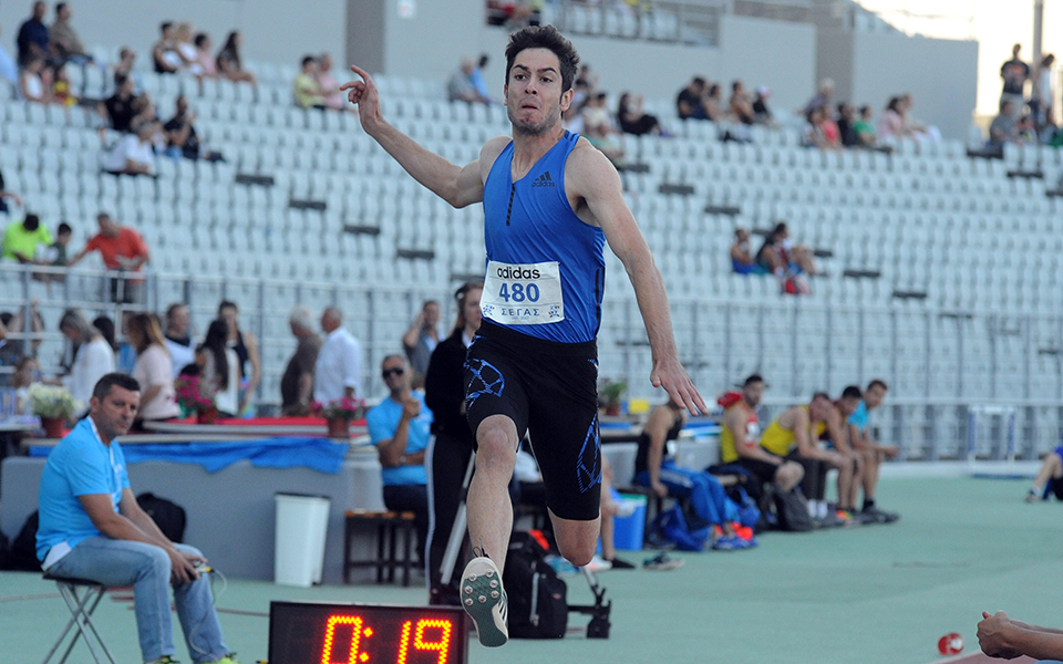 πέταξε-για-τελικό-ο-τεντόγλου-2302724