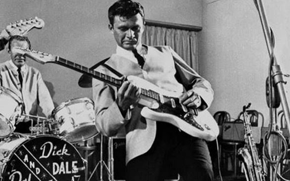 ντικ-ντέιλ-o-βασιλιάς-της-σερφ-κιθάρας-2305527