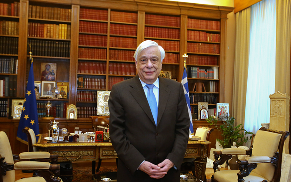 στον-αστερισμό-ενός-αβέβαιου-μέλλοντ-2303024