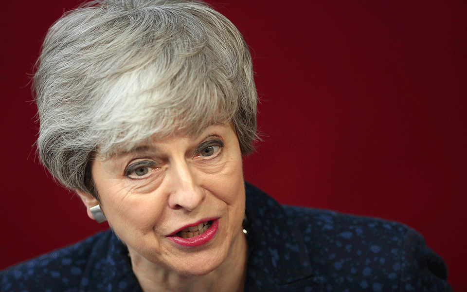 μέι-ελπίζω-ότι-θα-φύγουμε-από-την-εε-μ-2306048