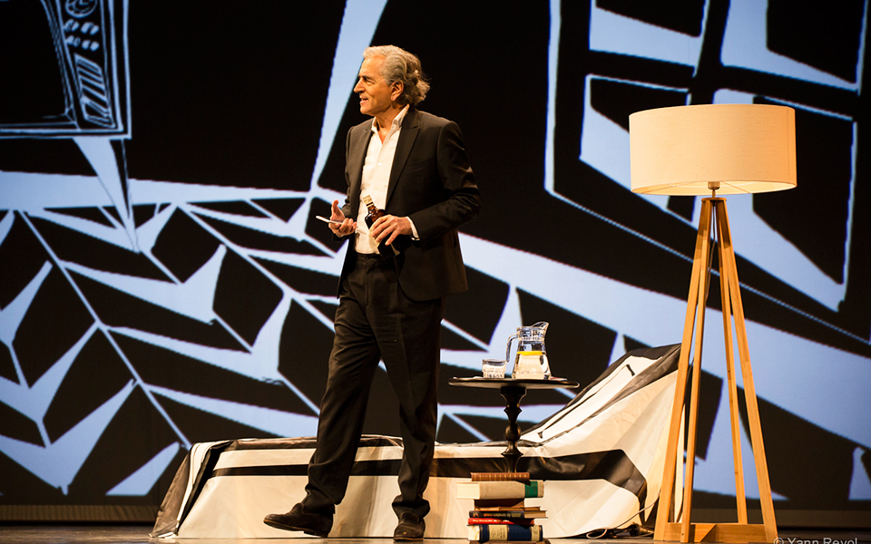 αλέξης-τσίπρας-μεταξύ-οδυσσέα-και-περ-2308771