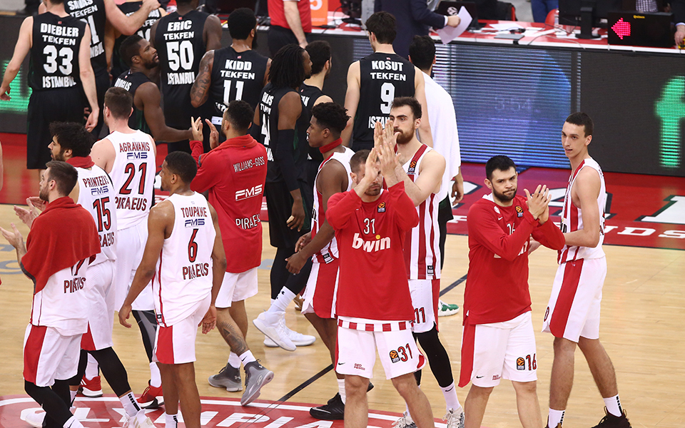 μπάσκετ-η-πτώση-της-αυτοκρατορίας-2309377