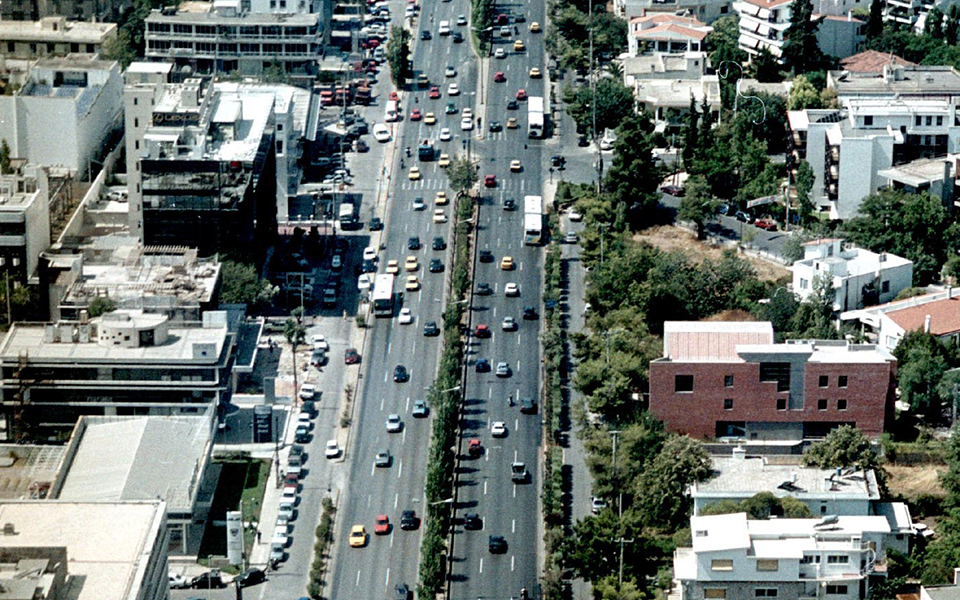 στα-300-εκατ-οι-επενδύσεις-σε-επαγγελματ-2309746