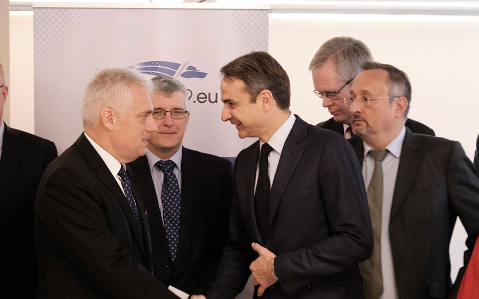 κυρ-μητσοτάκης-η-κυβέρνηση-υπονομεύ-2310027