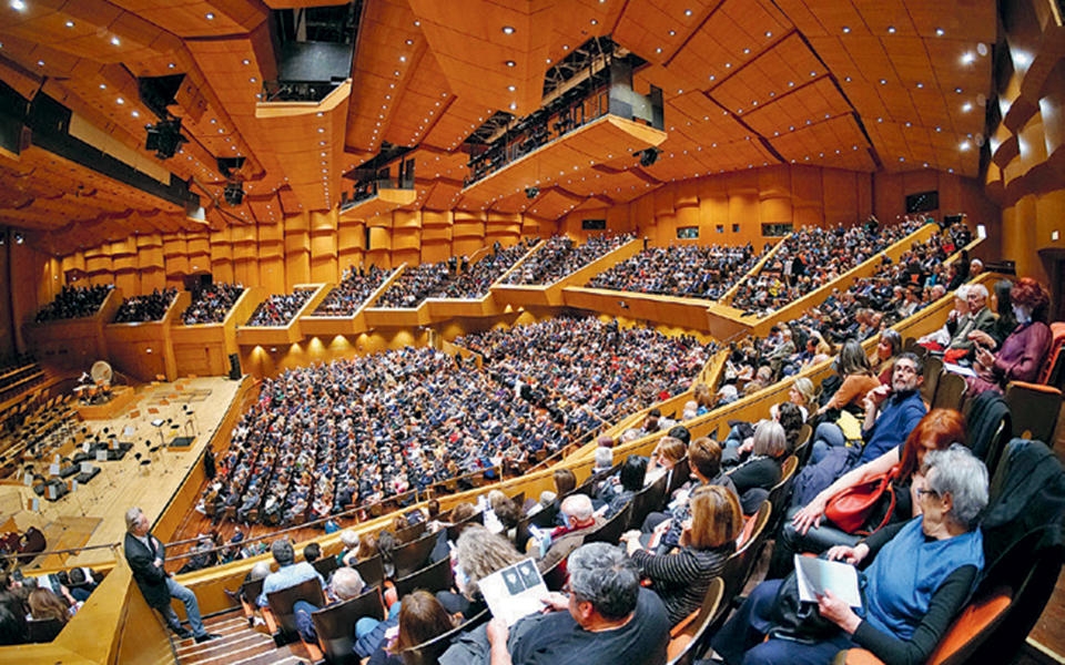 ο-θεόδωρος-κουρεντζής-μαγεύει-για-μία-2311989