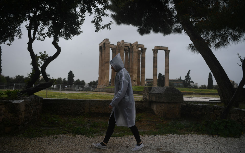 αστατος-ο-καιρός-με-ισχυρές-βροχές-και-2310821