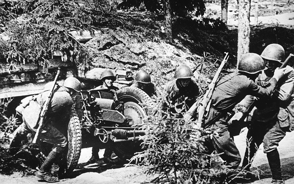 ρωσία-οικογένεια-ανακάλυψε-ότι-ζούσε-2308198