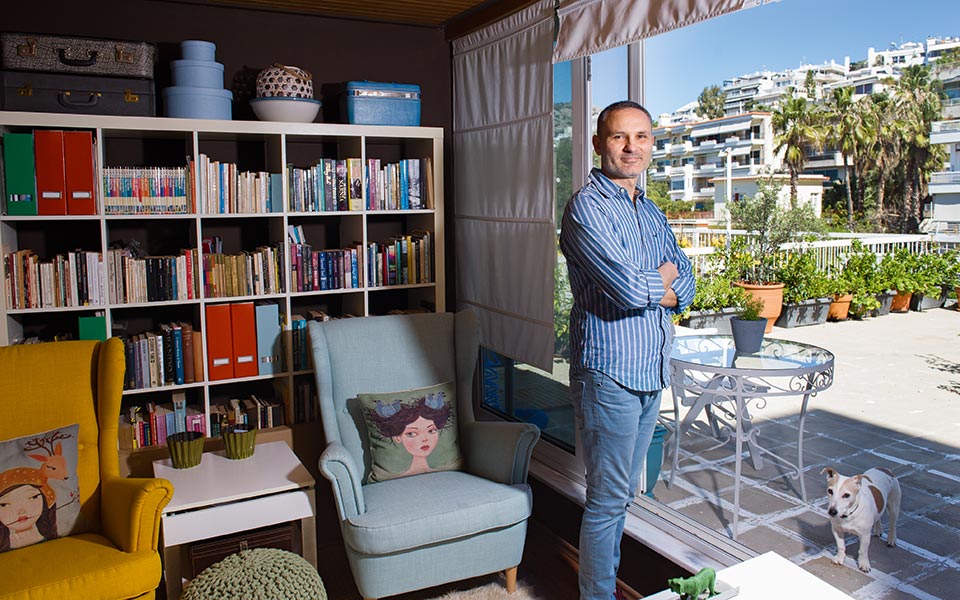οι-super-hosts-του-ελληνικού-airbnb-2309233