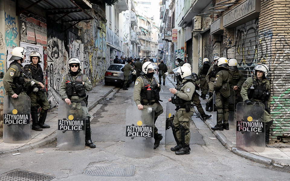 επιχείρηση-στα-εξάρχεια-συνελήφθη-η-γ-2310196