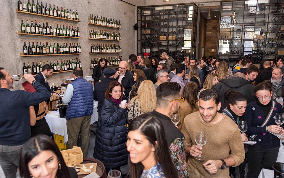 γουλιές-από-μια-έκθεση-2309640