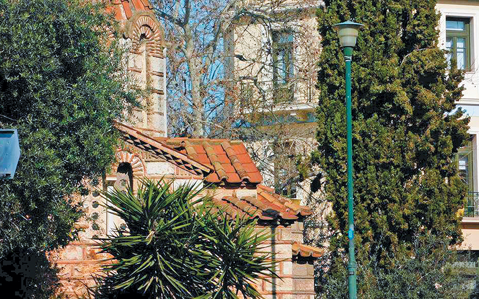 ιστορίες-για-να-τις-περπατάμε-2309412