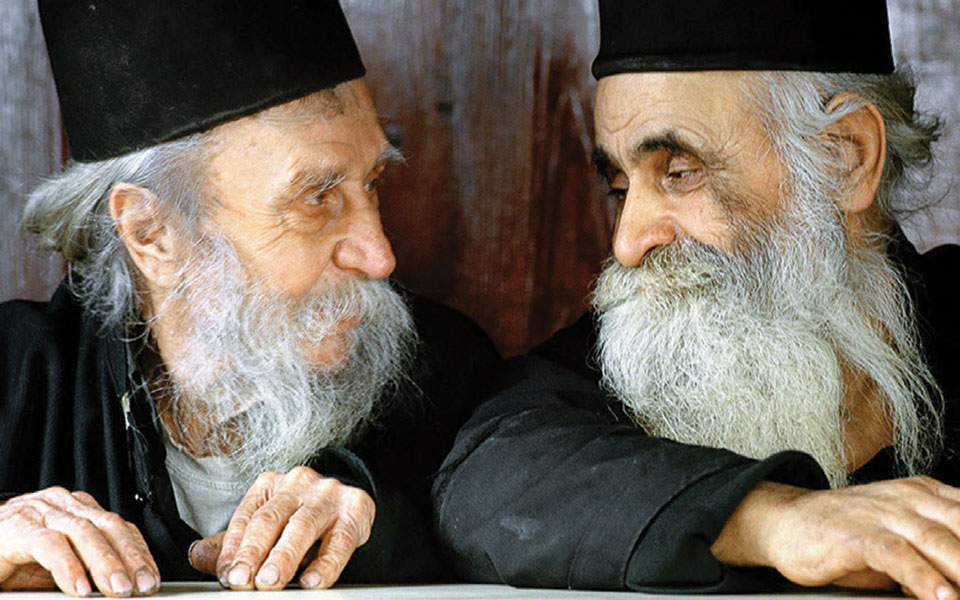 τα-χρώματα-της-πίστης-του-στράτου-κα-2313576